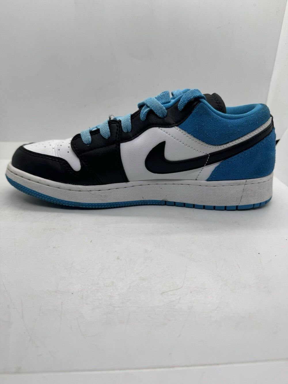 Air Jordan 1 Low SE Kids Size 6Y Womens 7.5 Blue Black White Shoes CT1564 004 - Picture 8 of 13